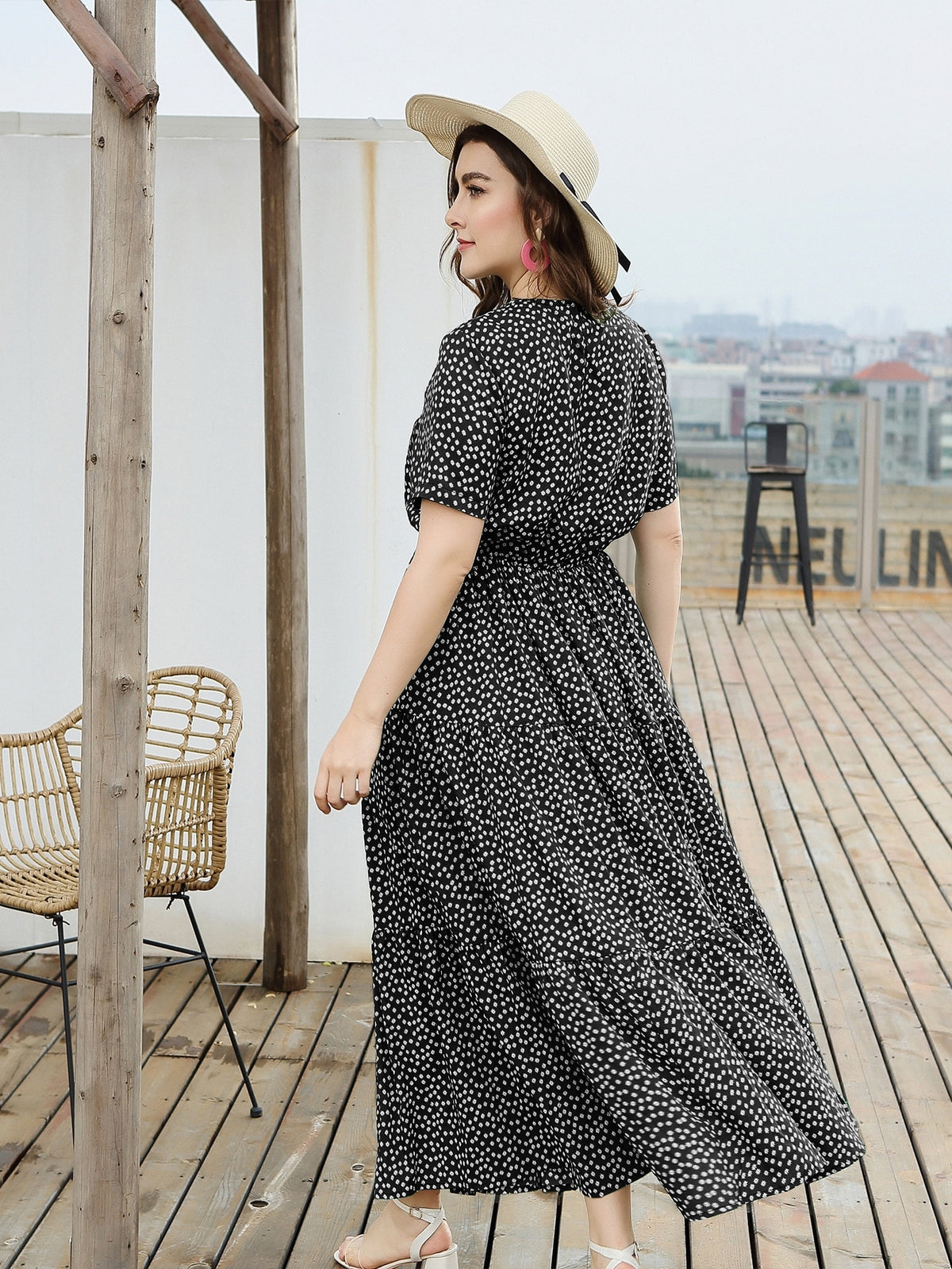 Plus Floral Swing Maxi Dress with Ruffle Hem -