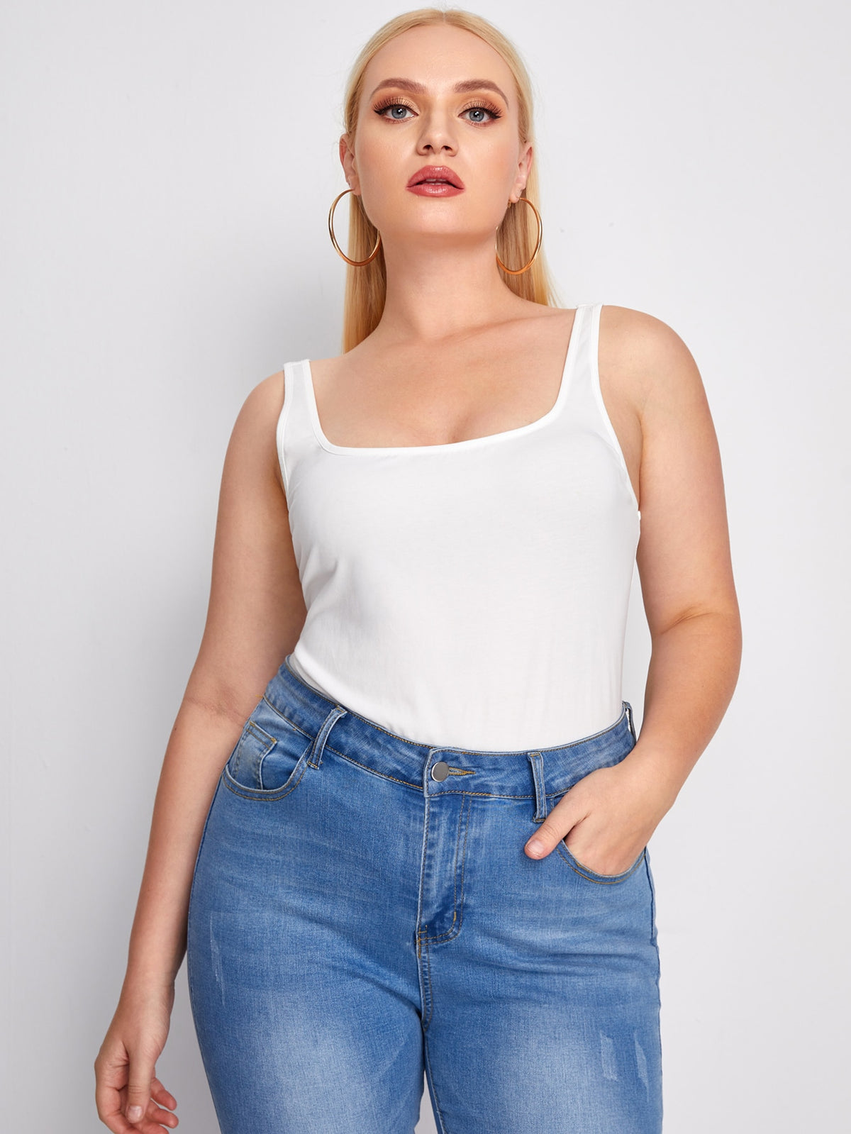 Plus Classic Fitting Tank - White / 4XL