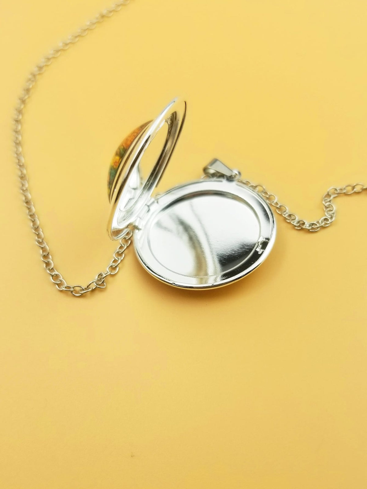 Books Charm Necklace - Default Title