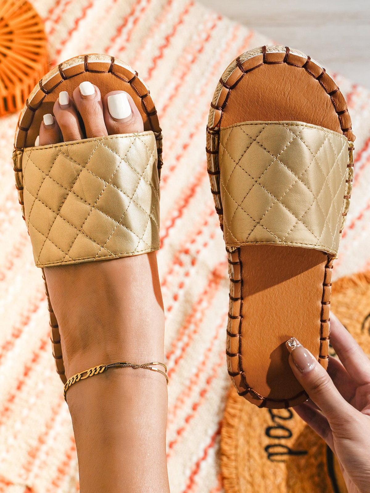Quilted Style Slide Sandals - Gold / 10