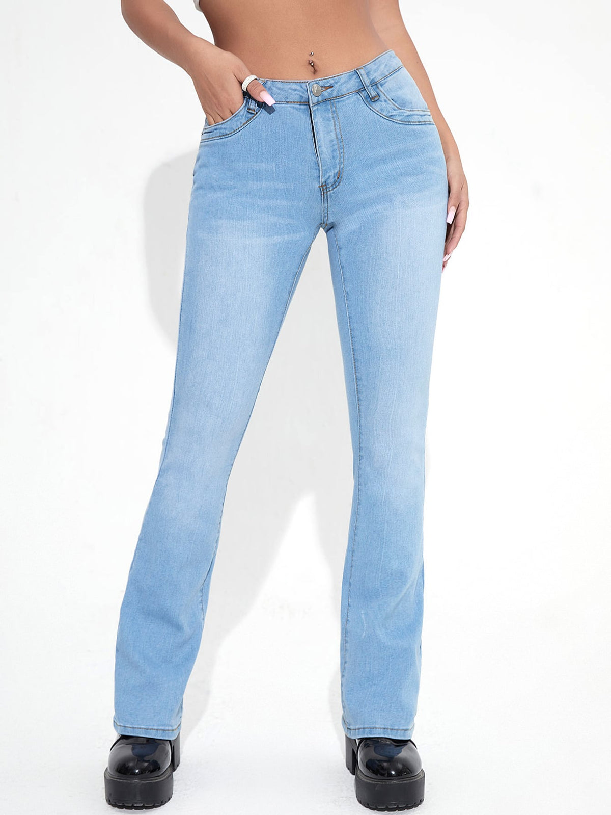 Straight Leg Jeans -