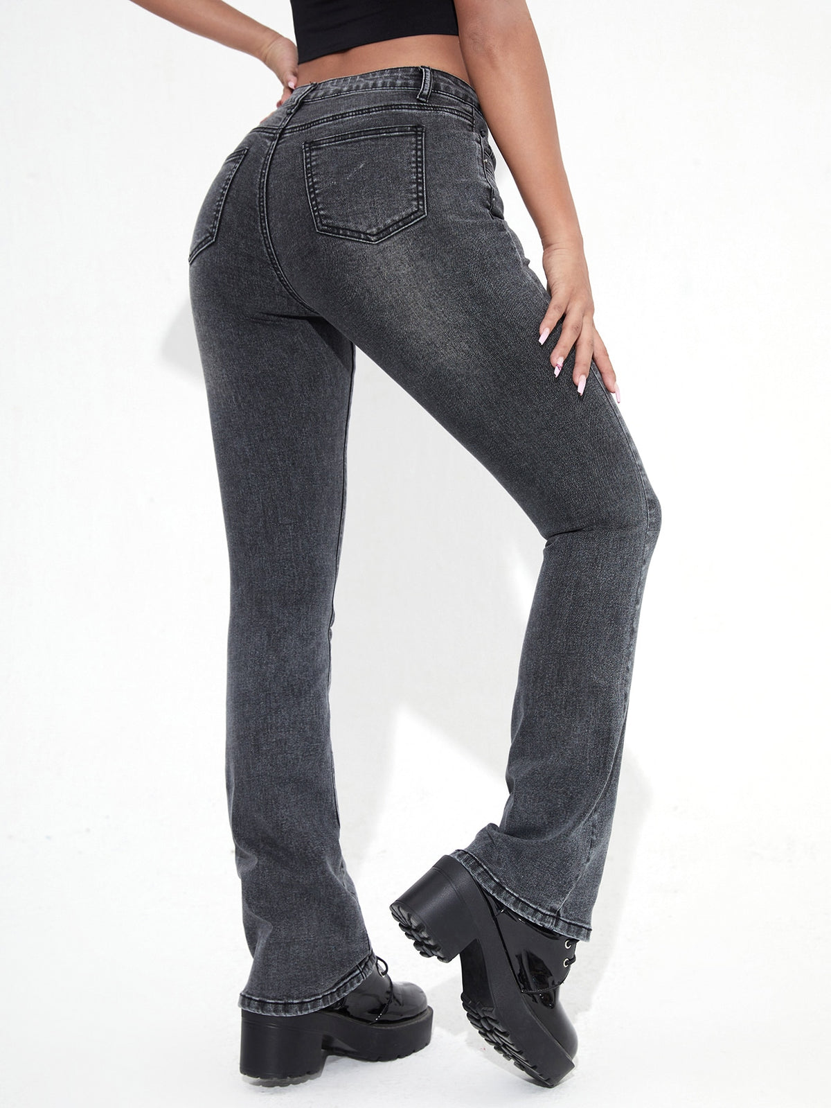 Straight Leg Jeans -