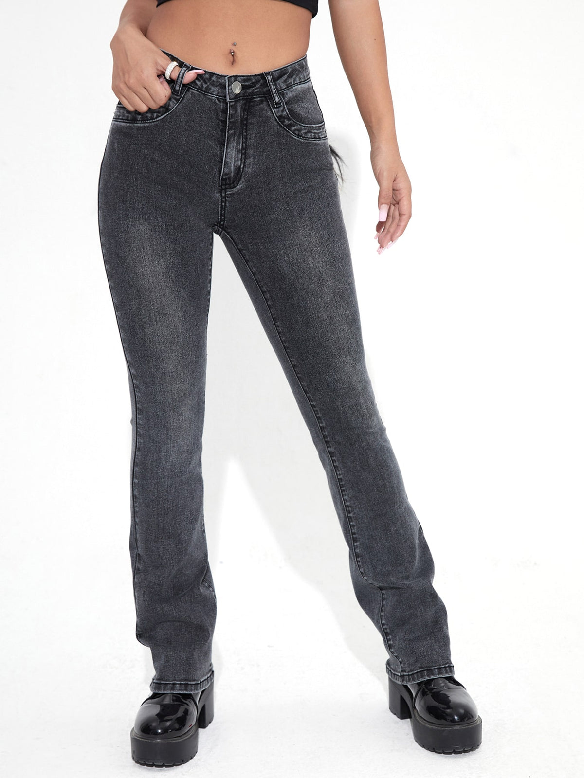 Straight Leg Jeans -
