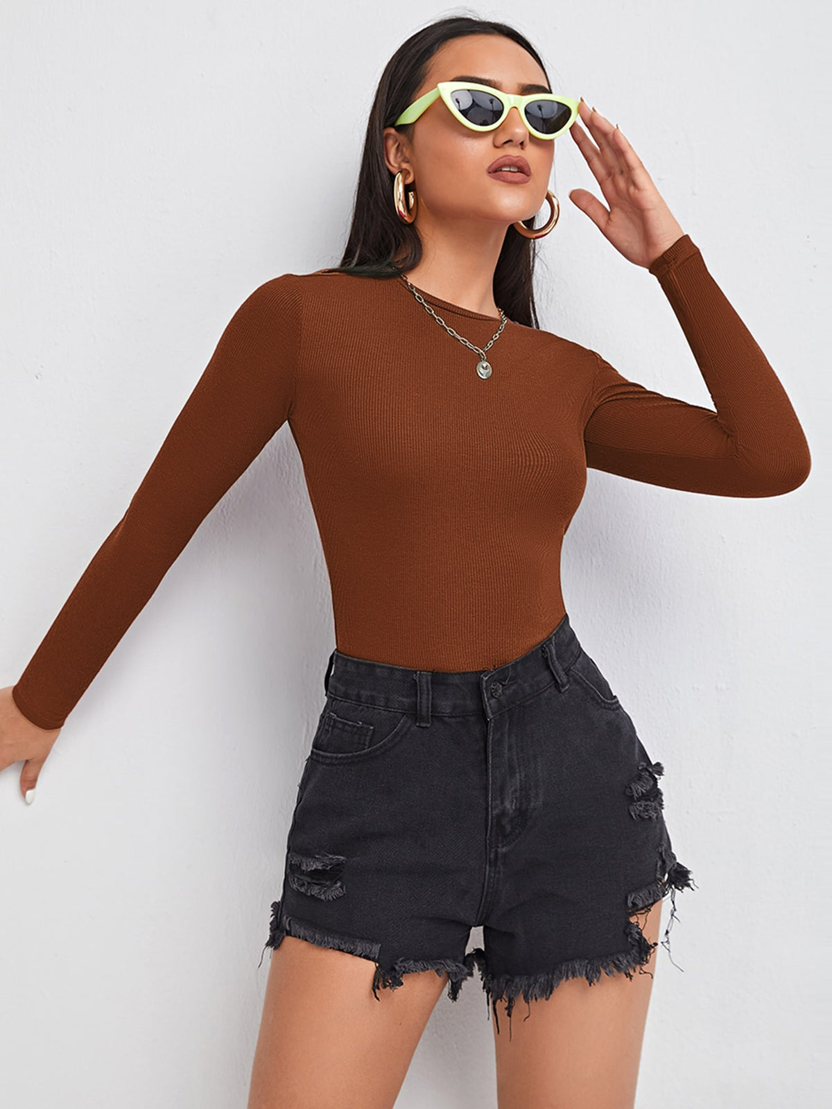 Rib-Knit Fitted Tee - Brown / XL