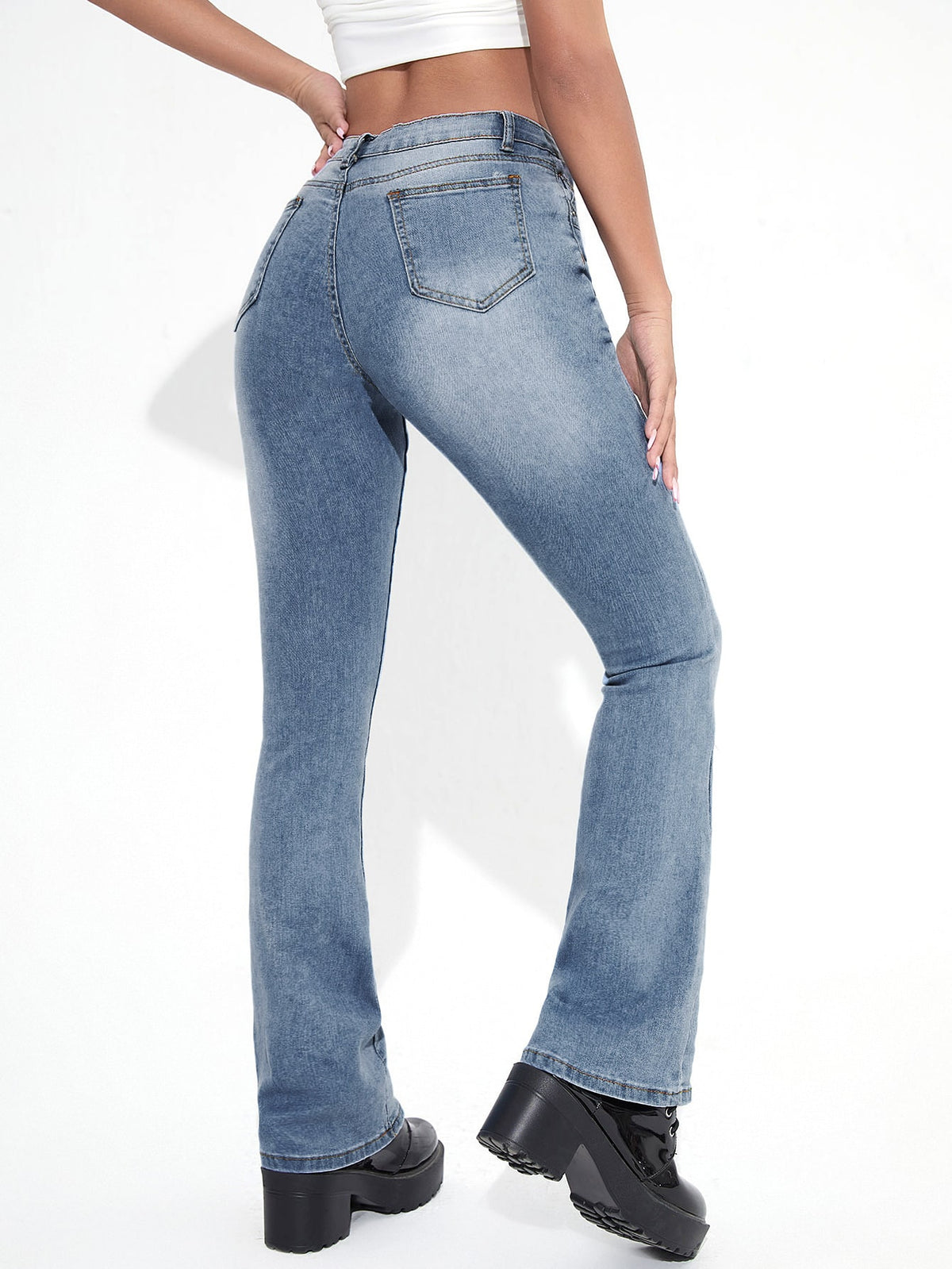 Straight Leg Jeans -