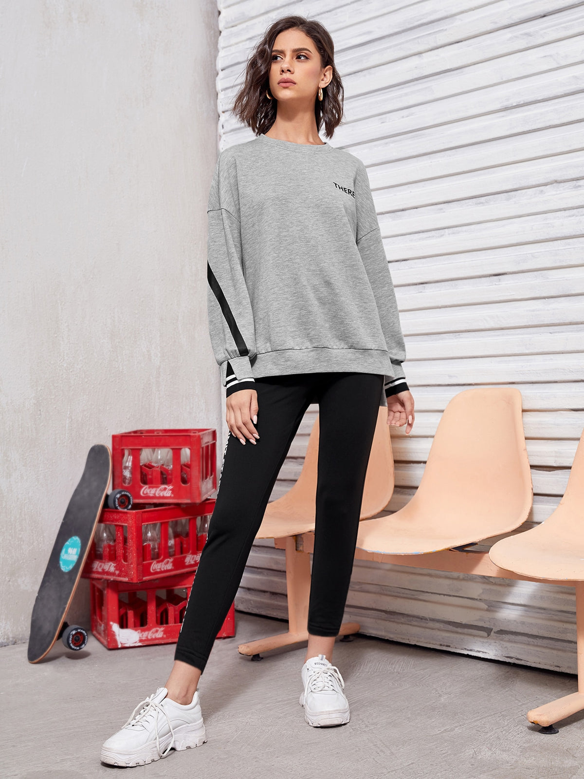 Graphic Pullover and Leggings Set - 