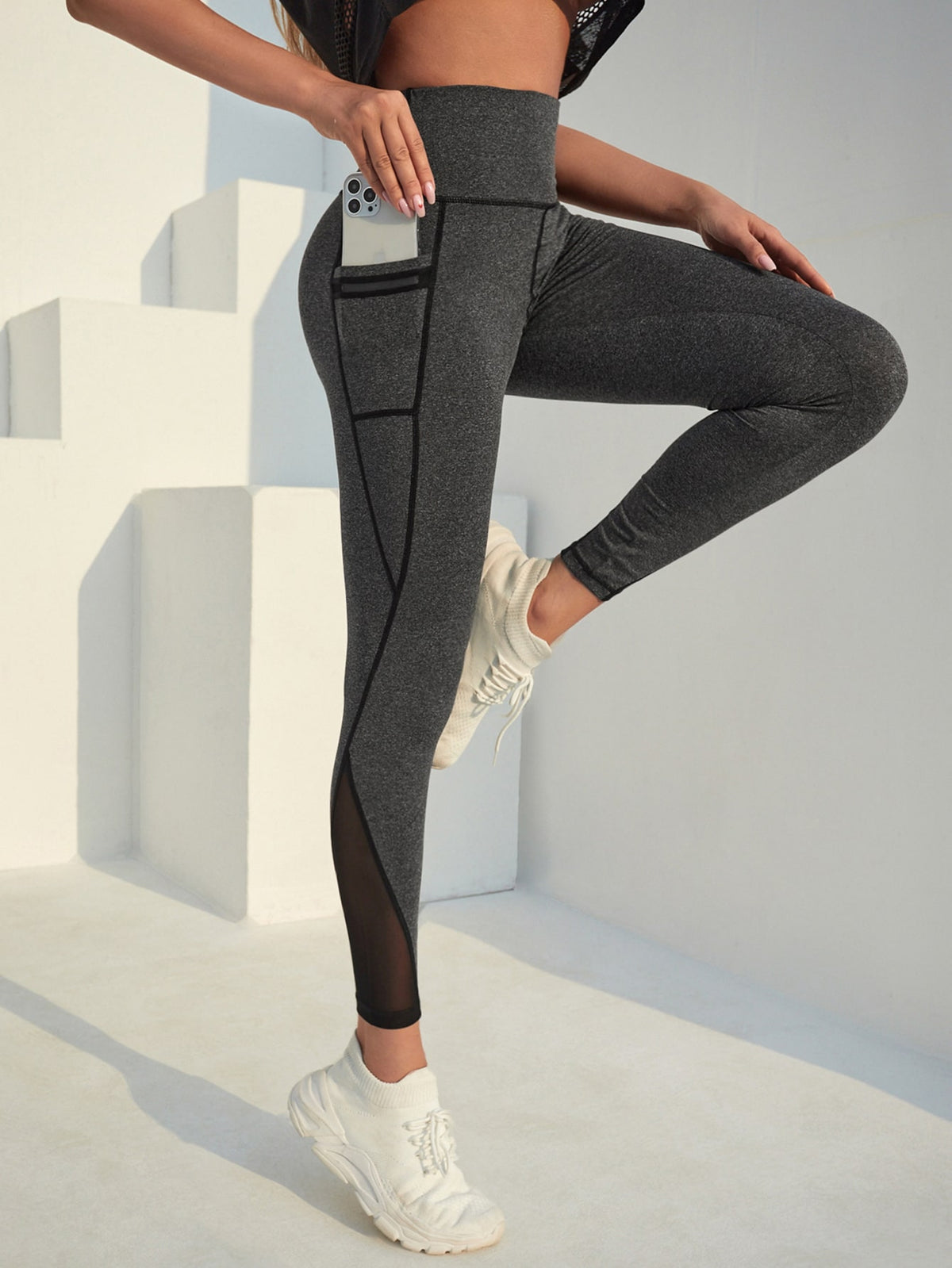 Mesh Panels Sports Leggings With Phone Pocket - Dark Grey / XL