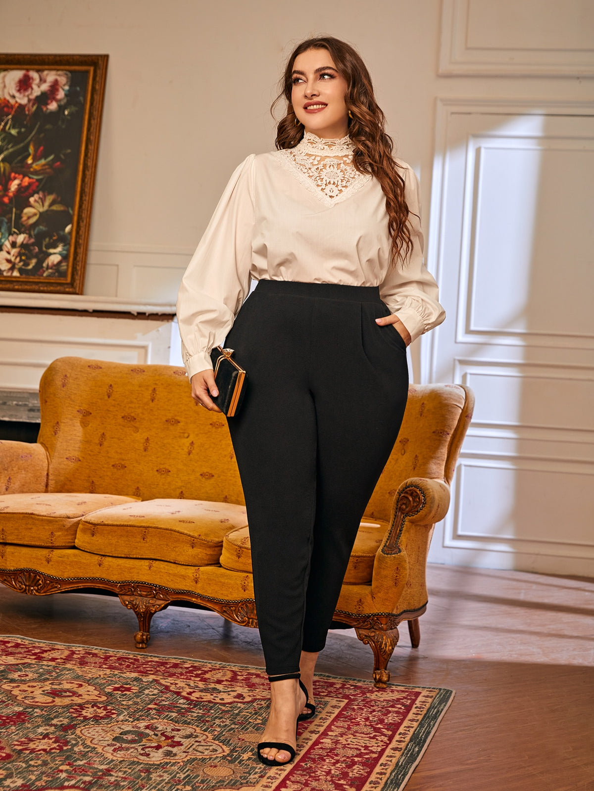 Plus Pleated Pants with Slant Pocket