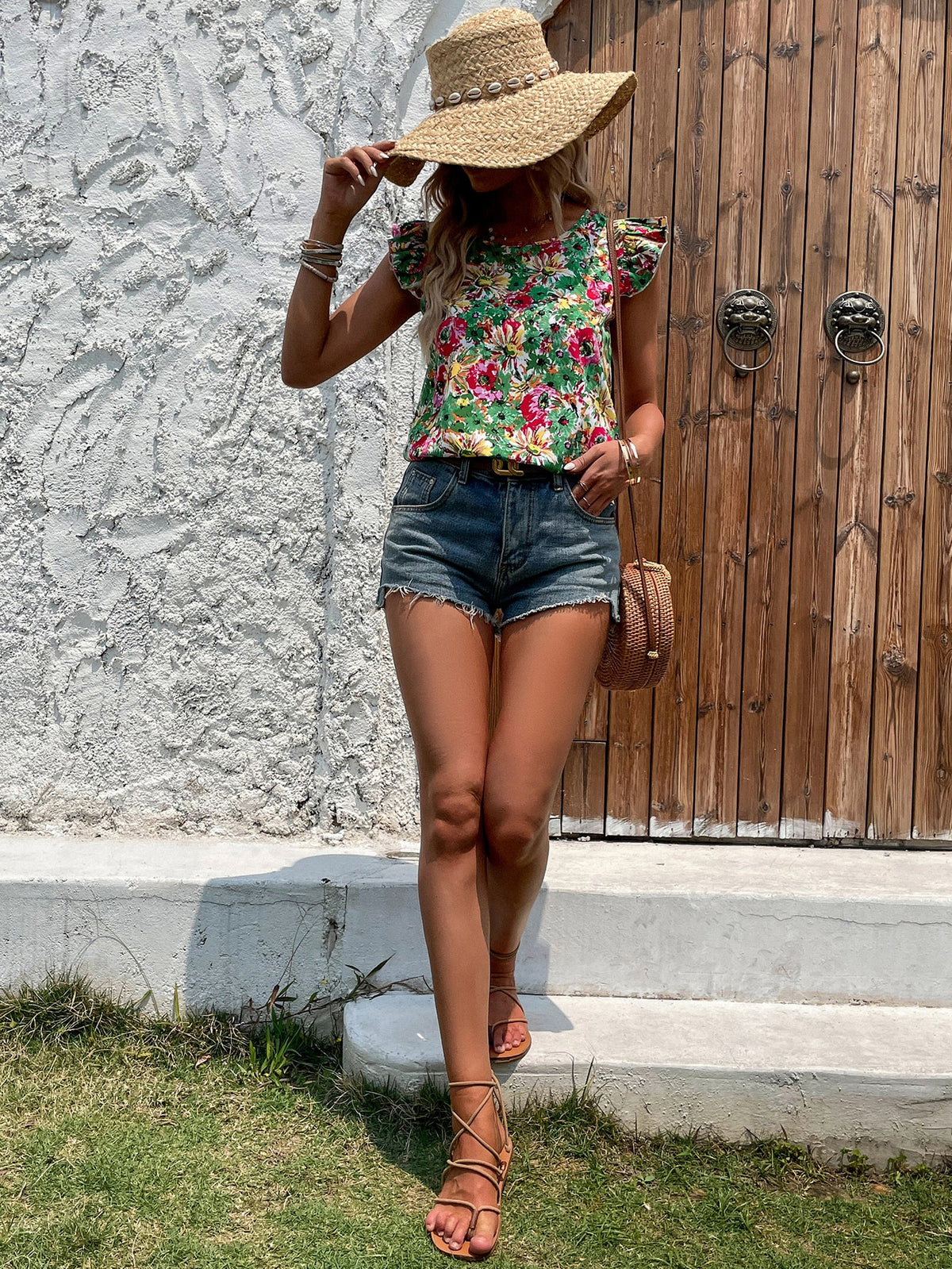 Large Florals Print Blouse with Ruffle Trim -