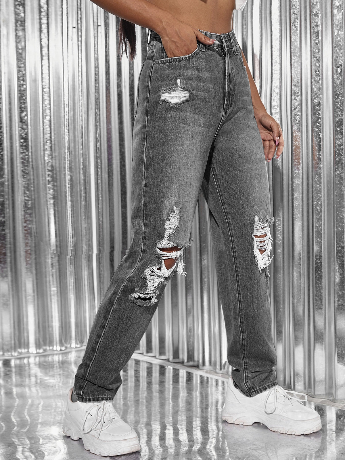 Straight Leg Jeans Light Wash with Ripped Detail