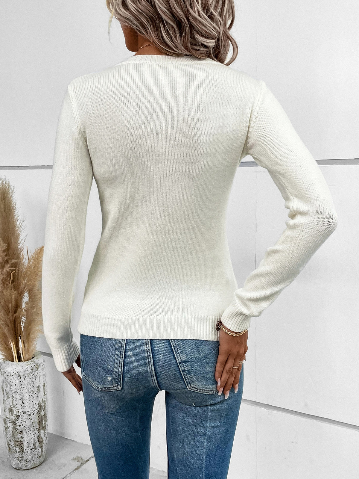 Round Neck Sweater