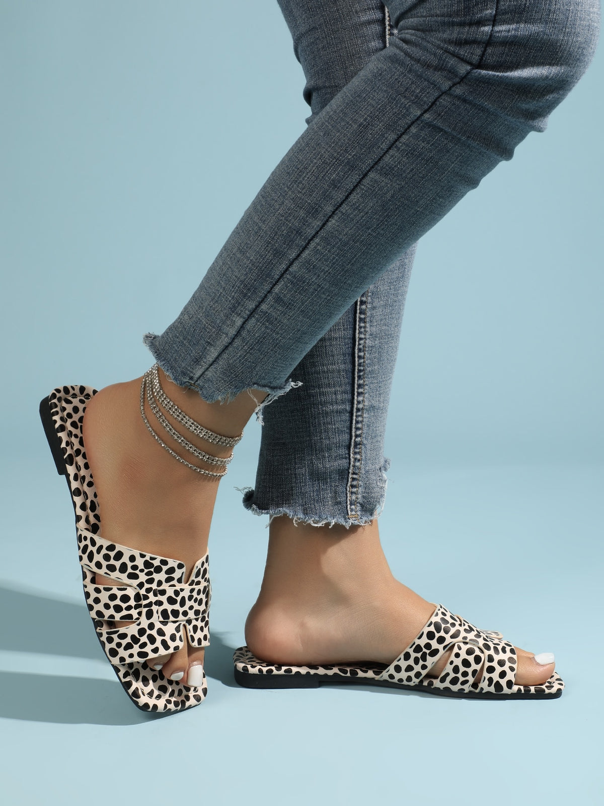 Women's Slide Sandal with Snakeskin Emboss