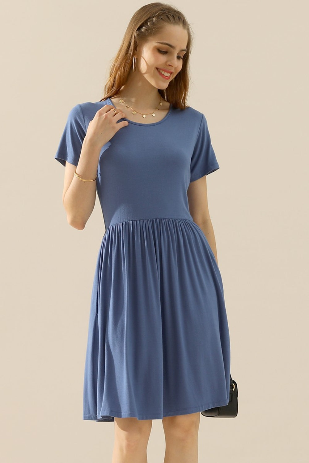 Plus Size Round Neck Ruched Dress with Pockets