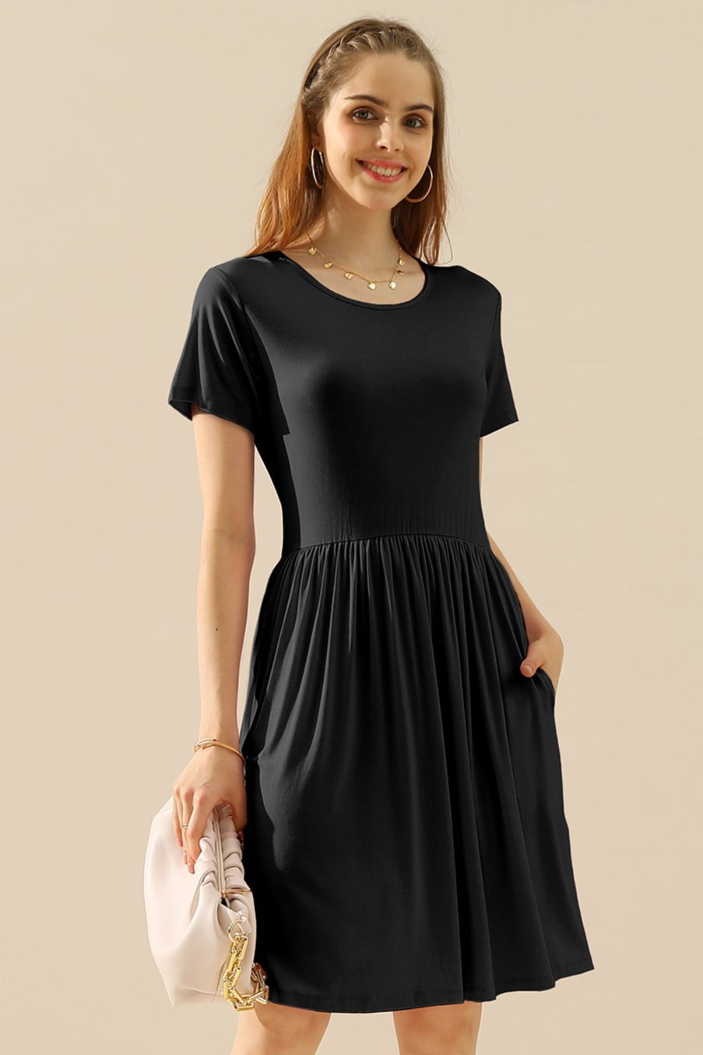 Plus Size Round Neck Ruched Dress with Pockets