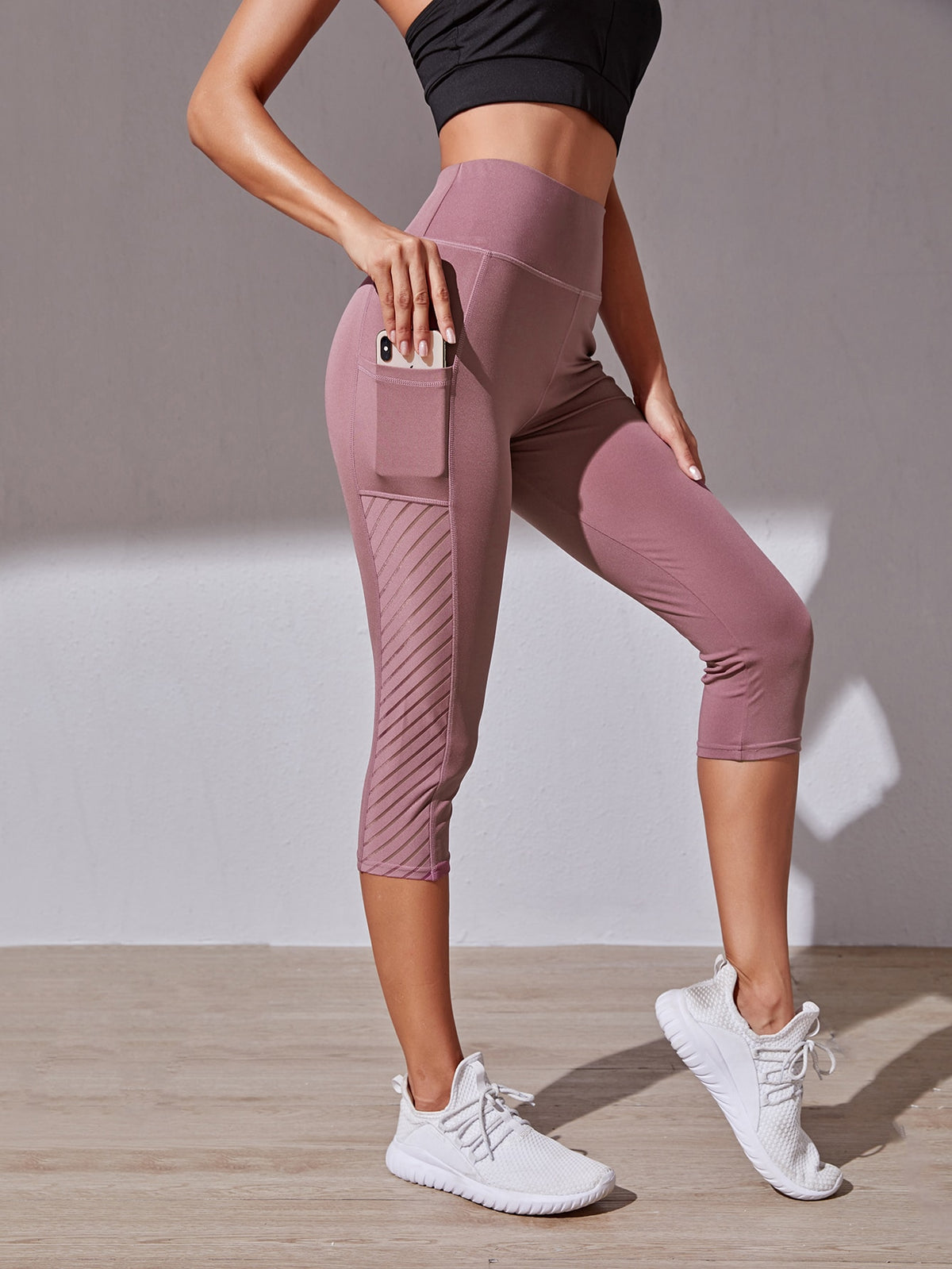 Wideband Waist Capris Leggings With Phone Pocket - Dusty Pink / XL