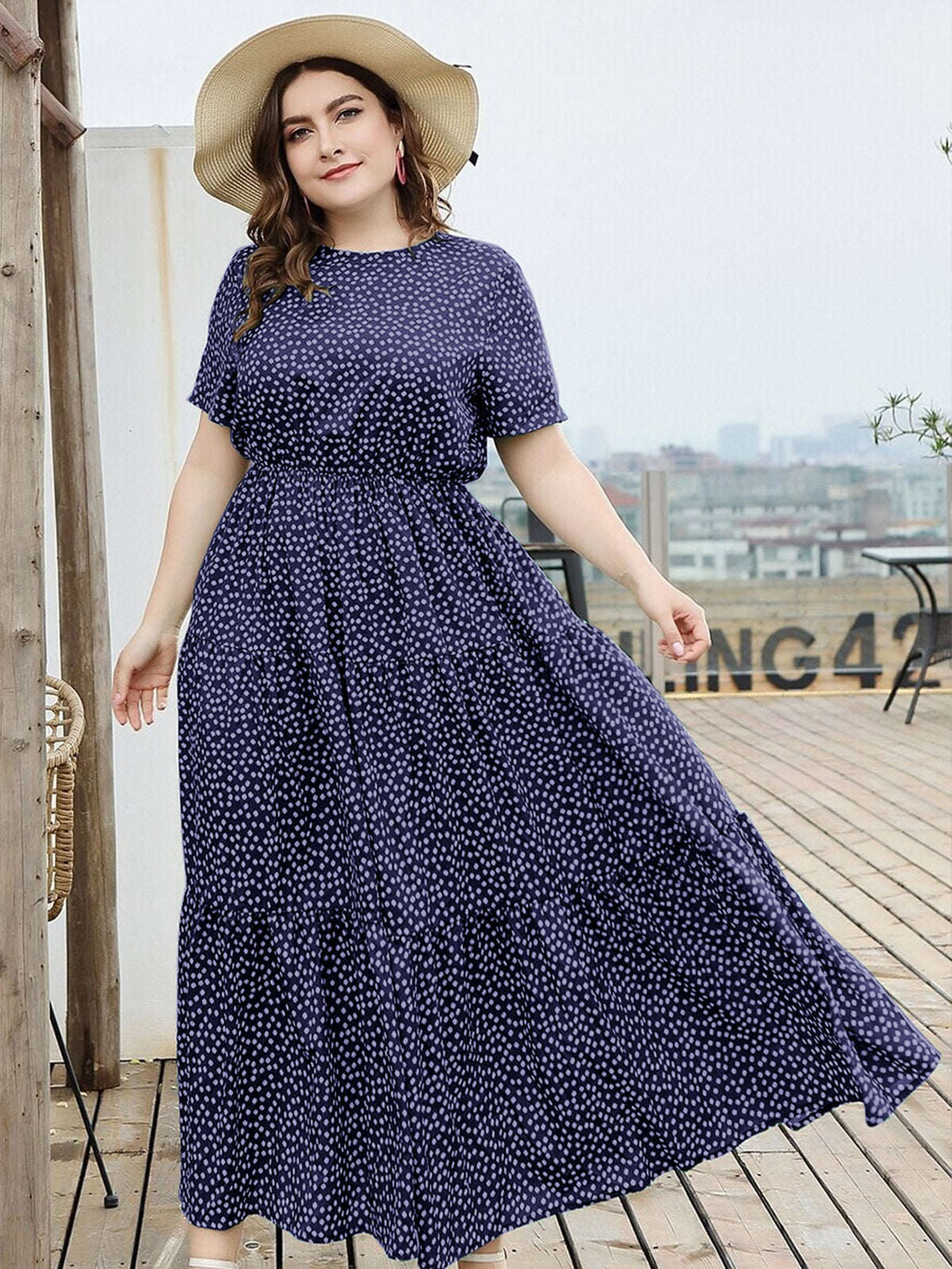 Plus Floral Swing Maxi Dress with Ruffle Hem - Navy Blue / 4XL