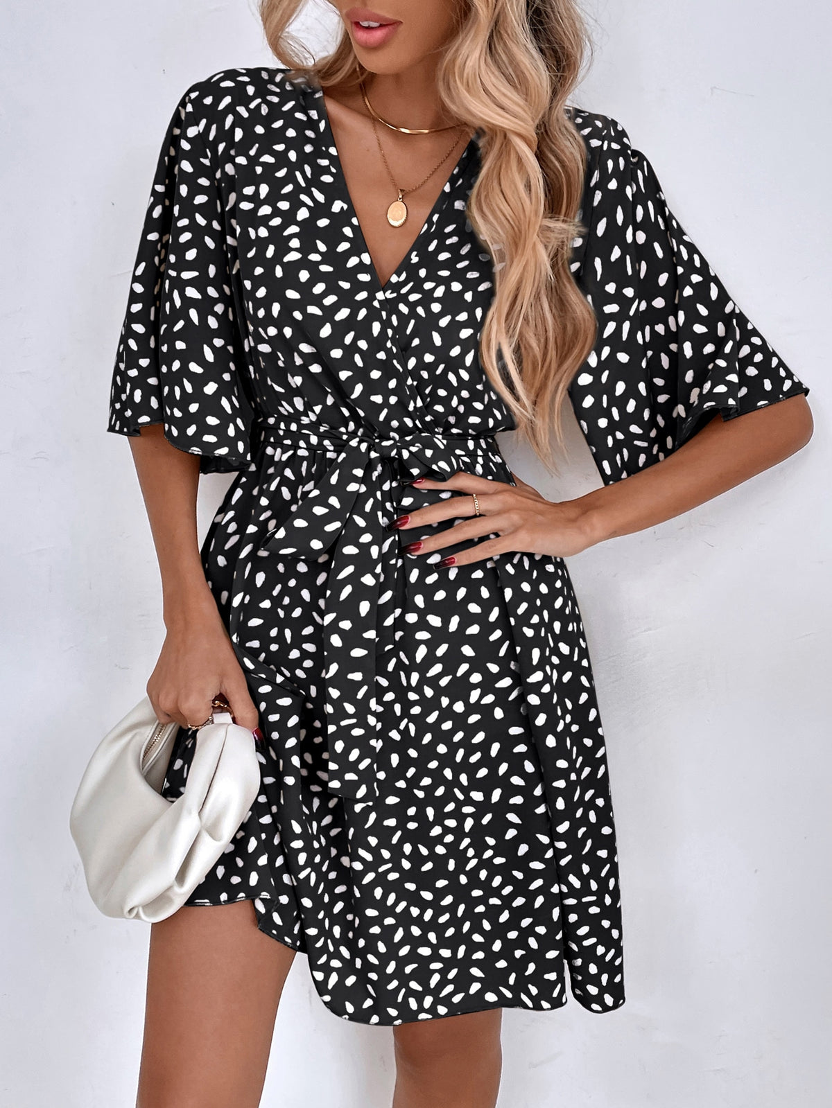 Flounce Sleeve Belted Dress - Black and White / L