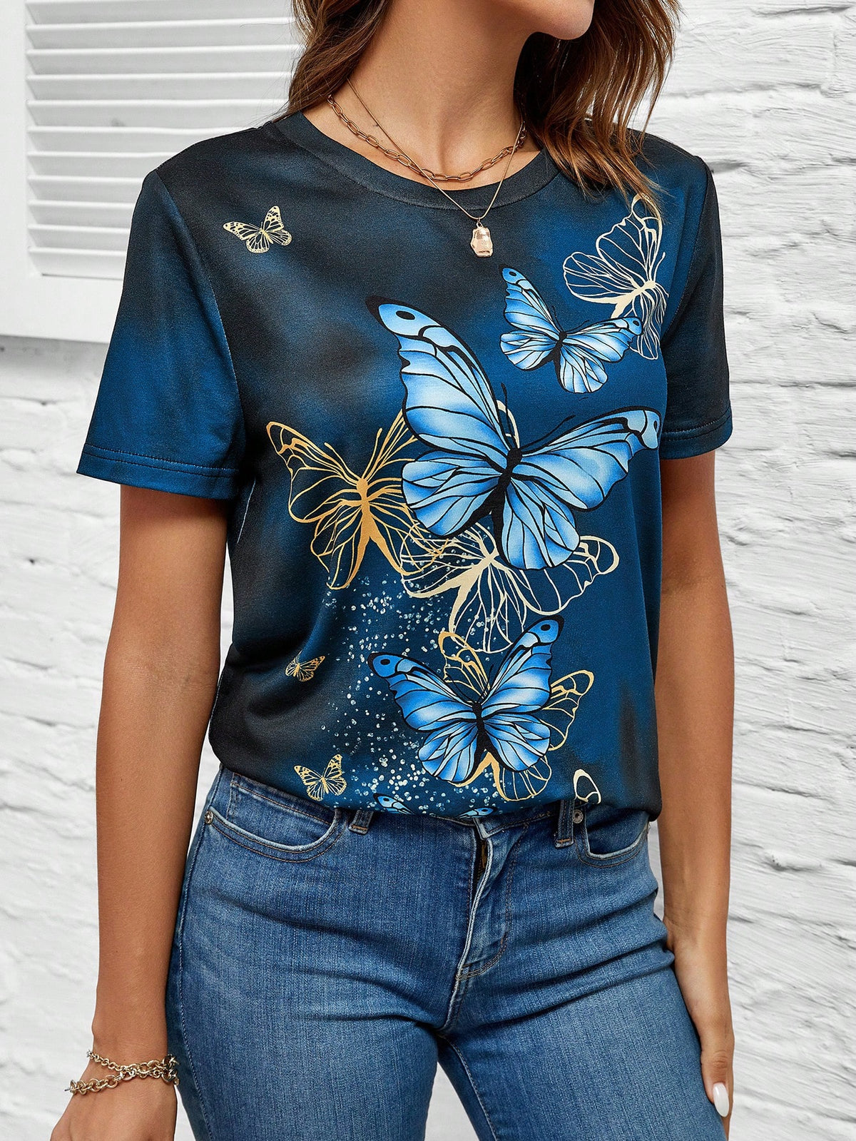 Round Neck Tee in Butterfly Print