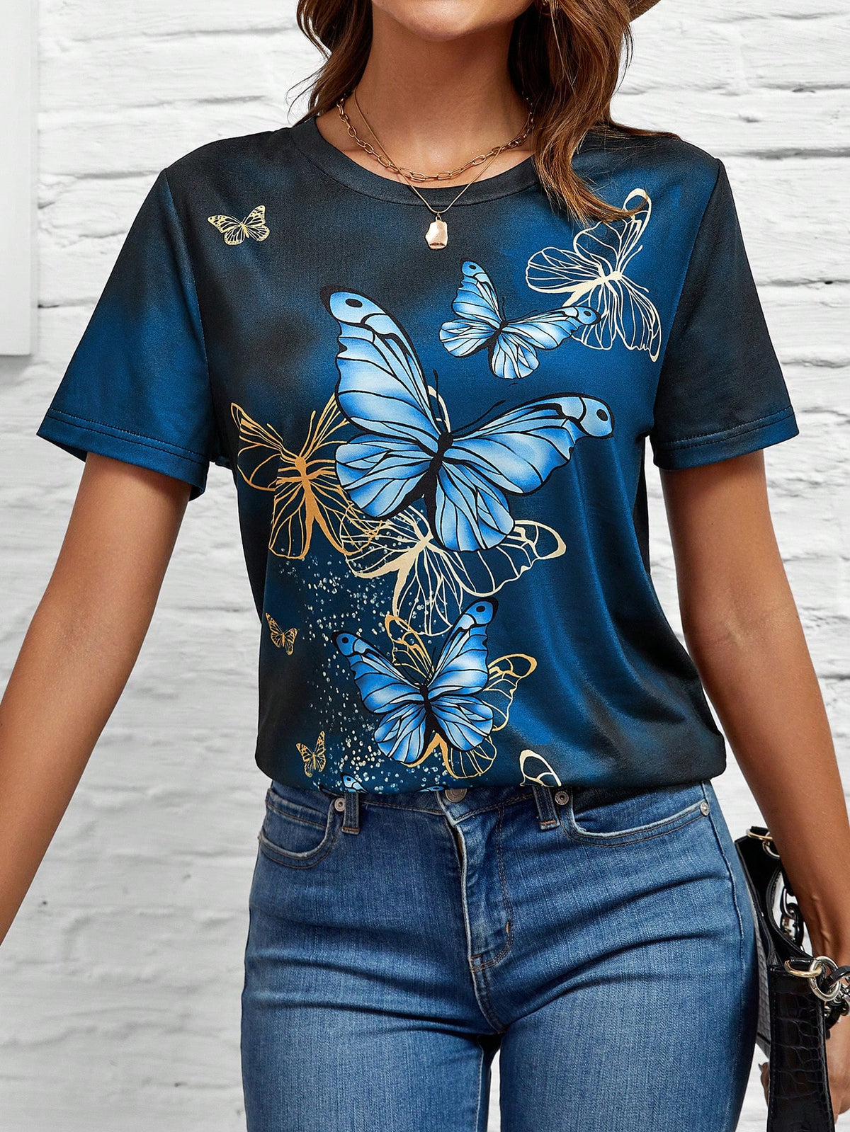 Round Neck Tee in Butterfly Print